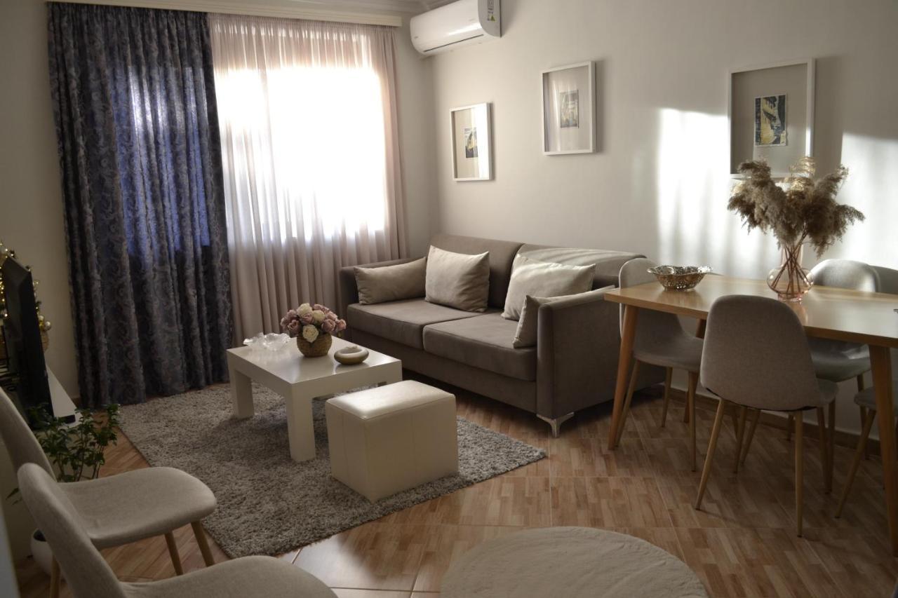 Aria Apartment Berat Buitenkant foto